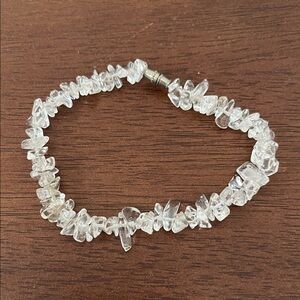 Elegant Clear Quartz Bracelet